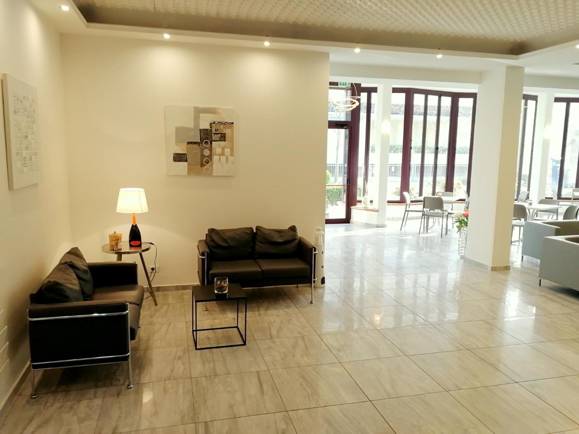 Hotel Atmosfere Beach Cesenatico Exterior foto