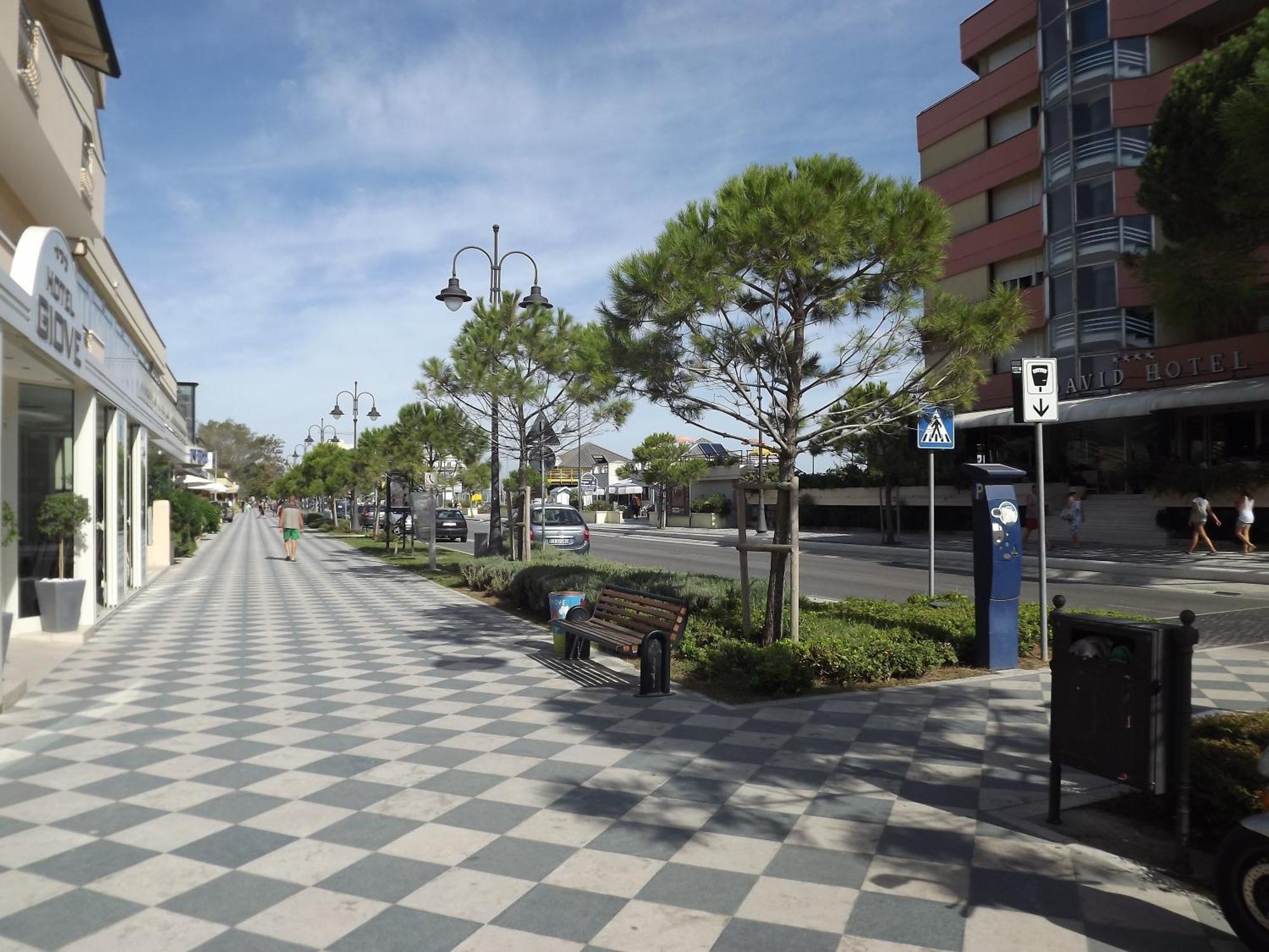 Hotel Atmosfere Beach Cesenatico Exterior foto